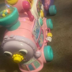 Toy Train Price 10$. Pick Up.  E. 62. and Grand View E.  Tacoma 