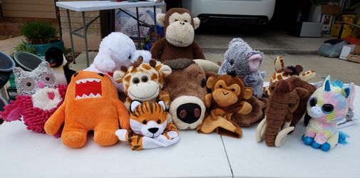 Stuffed Animals lot