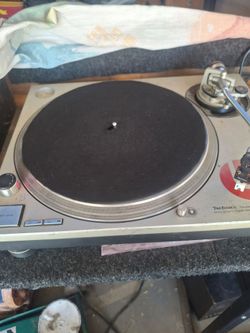 Technics 1200