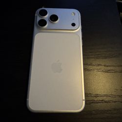 Brand New iPhone 17 Pro Max – Original Box, Charger, AppleCare Eligible