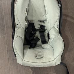 Car Seat Maxi Cosi, $25