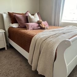 White Queen Bed & Nightstand