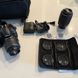 Nikon D3000 Camera With Bag And Accessories
