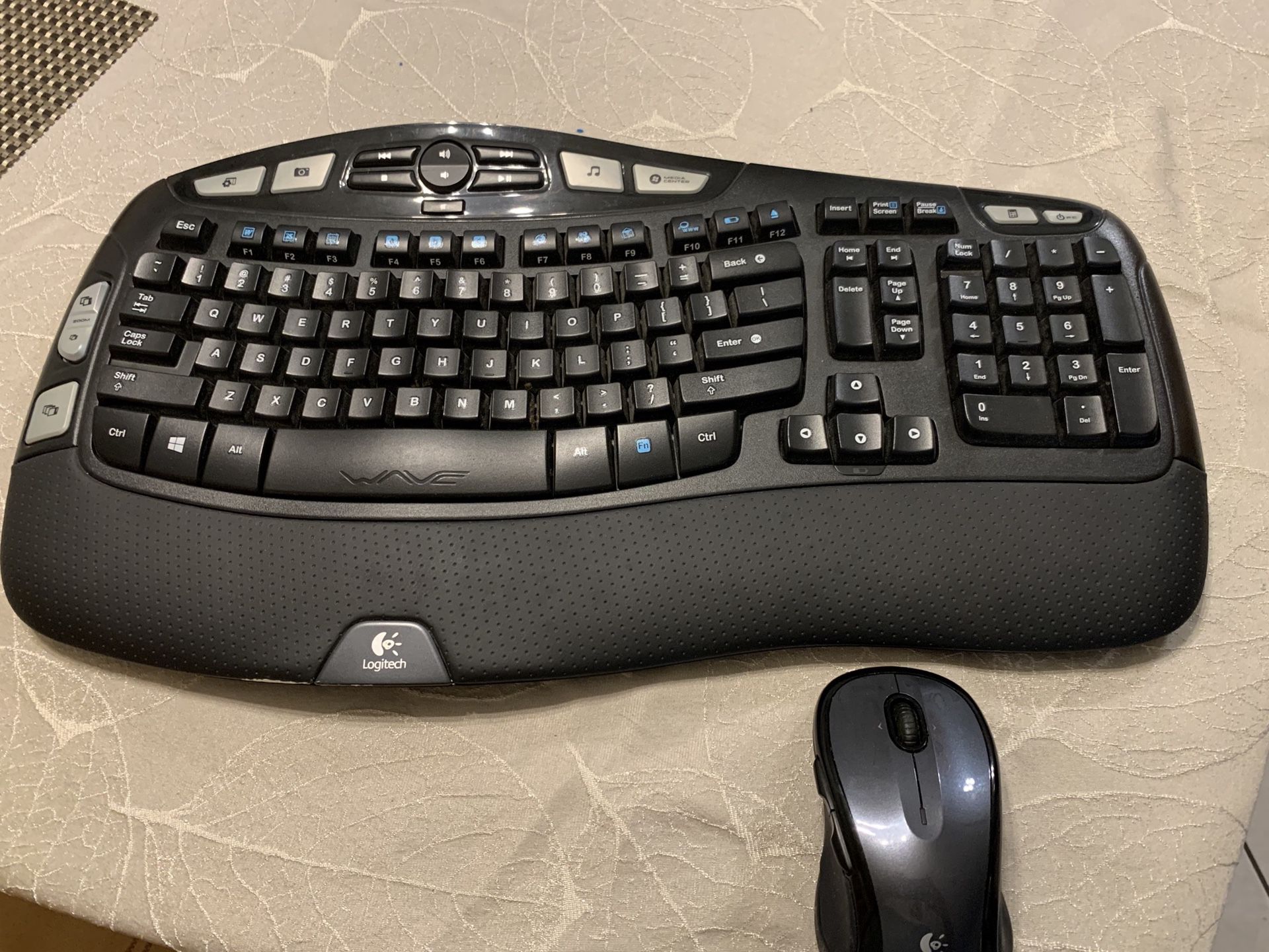 Keyboard k350 and Mouse M510 Logitech wireless