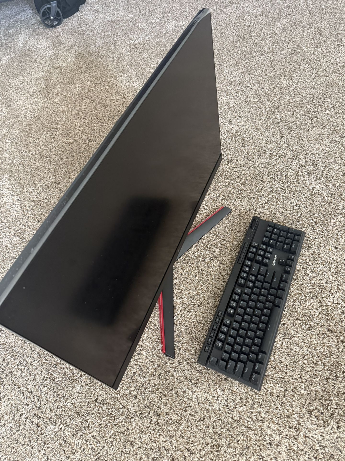 LG UltraGear 32GN600-B - LED-Monitor - QHD - 80 cm (32")