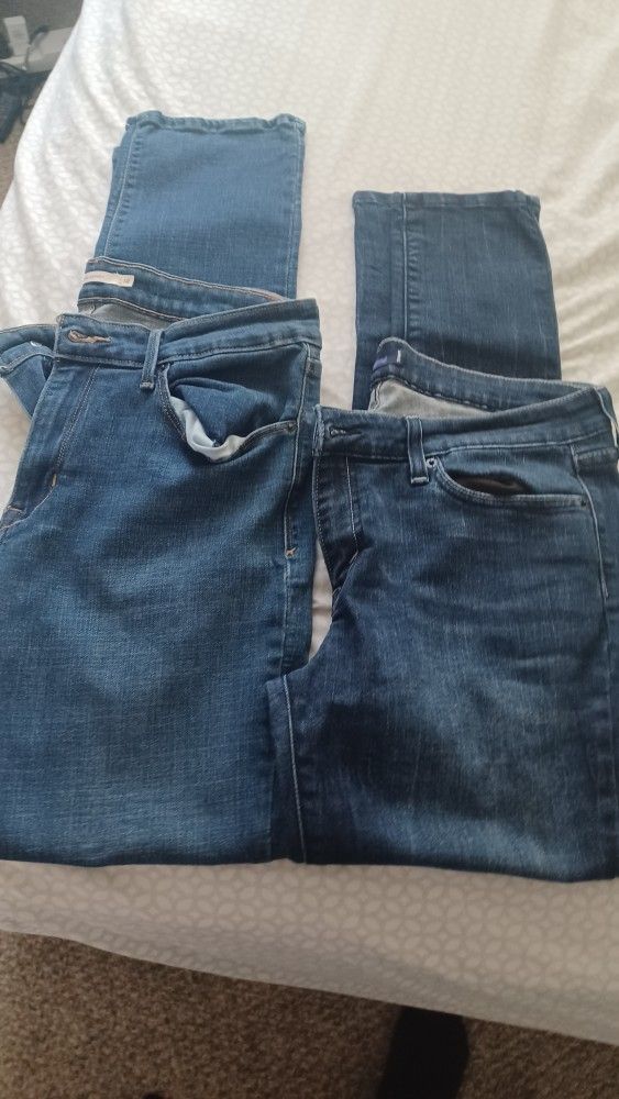 Women's Levi's Jeans 