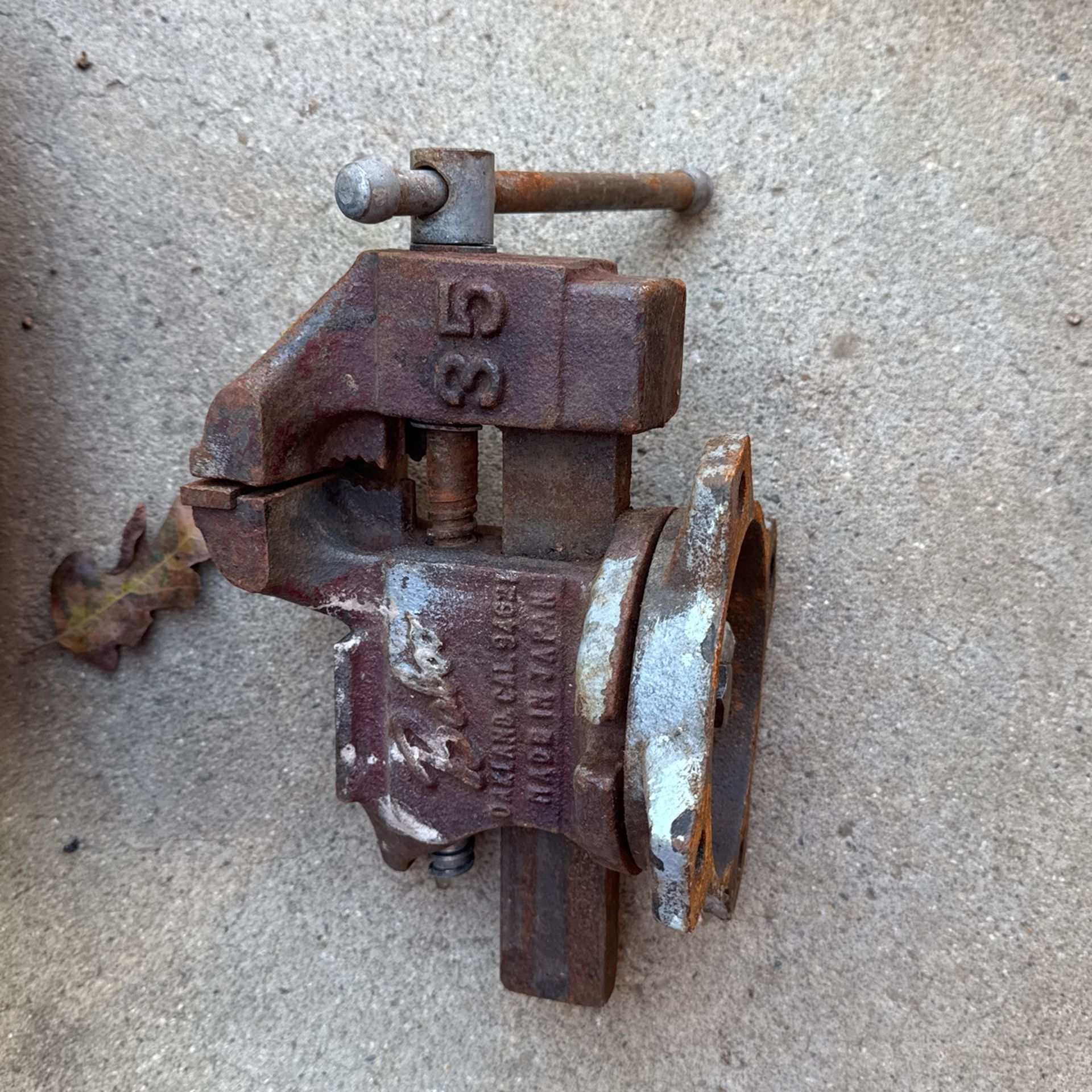 Balco 35 Swivel vice