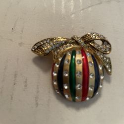 Christmas Pin Beautiful