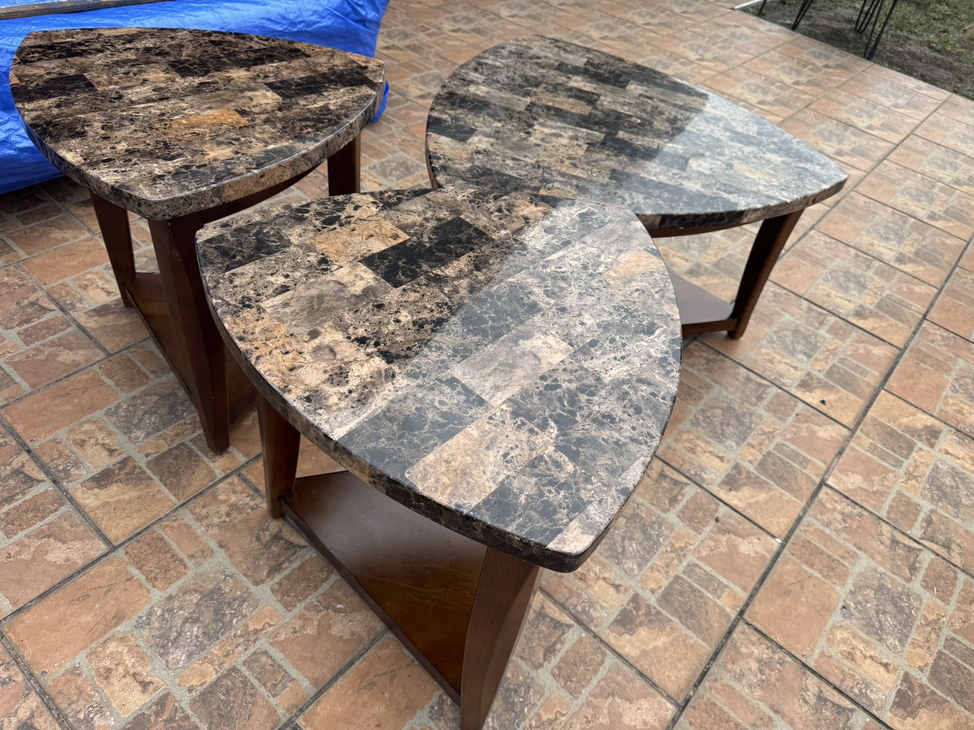 Coffee Table & 2 End Tables