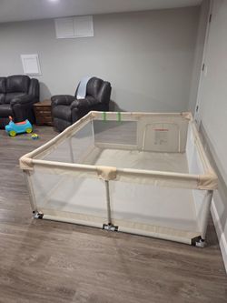 Playpen