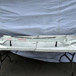 2018 Bentley Bentayga Front Bumper 