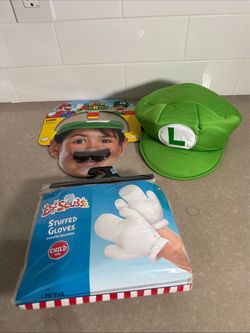 Luigi Costume Accessory Set with Gloves