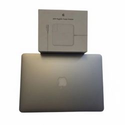 Apple Macbook Air 13 (2015) Laptop | i5 4GB + 256 SSD MagSafe Charger Bundle
