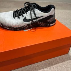 Men's Brand New Nike Metcon 4 "White Black" Athletic Sneakers [AH7453 101]