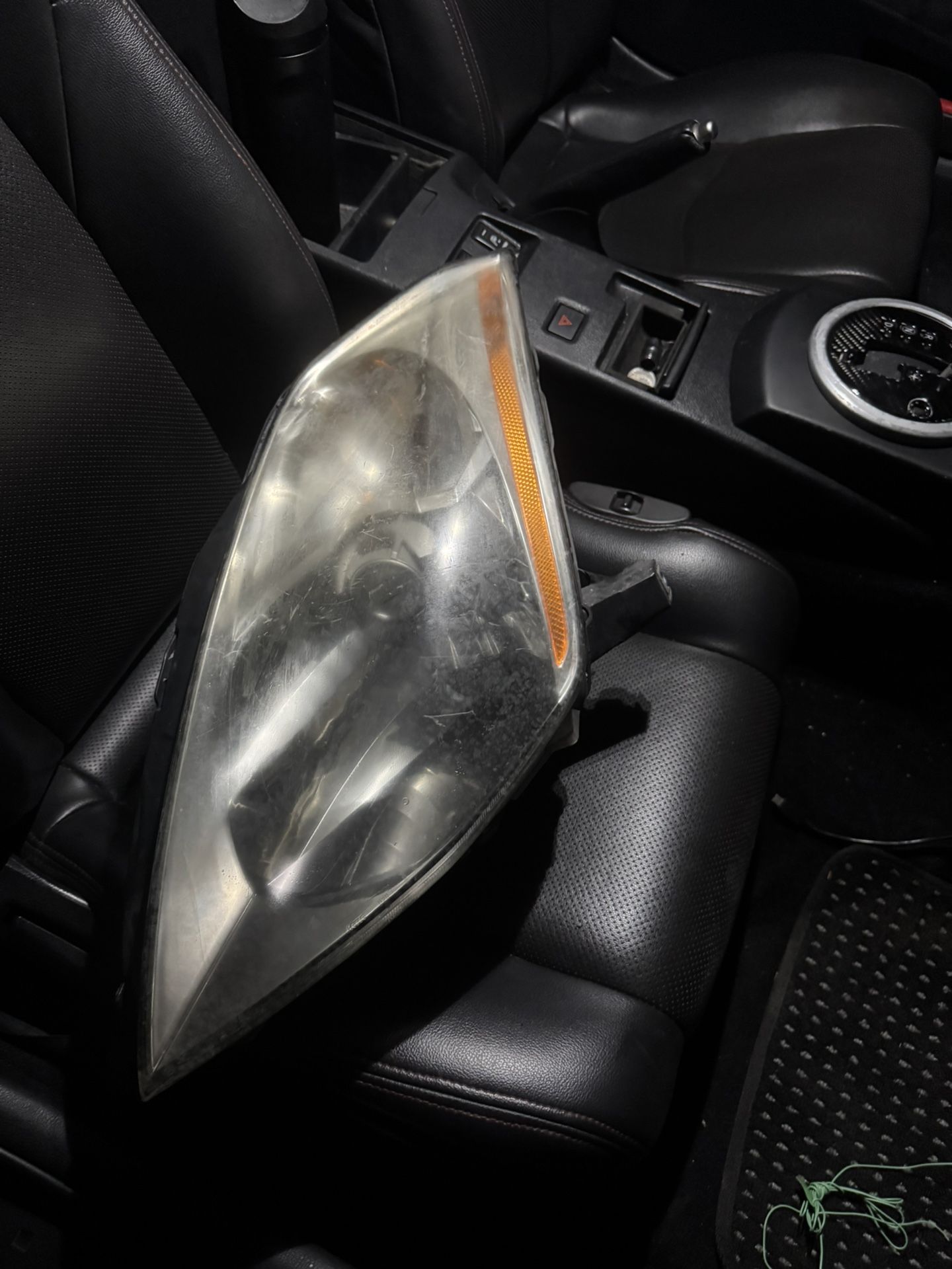 2005 350z OEM Headlight