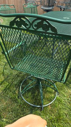 Woodard style wrought iron patio table and chairs