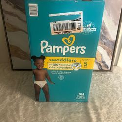 Pampers Swaddlers 
