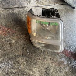 2007 2010 dodge nitro passenger right headlight 
