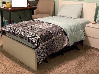 Twin Bed with storage drawers and mattress