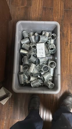 2” And 1 1/2” Set Screw Couplings