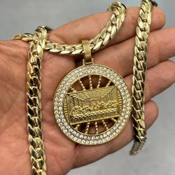 Yellow Gold big size last supper pendant and Cuban necklace🔥🔥🔥