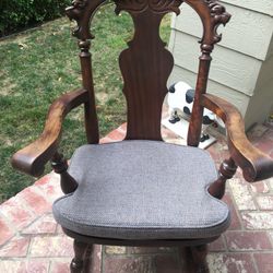 Vintage wood Lion Head Rocking Chair