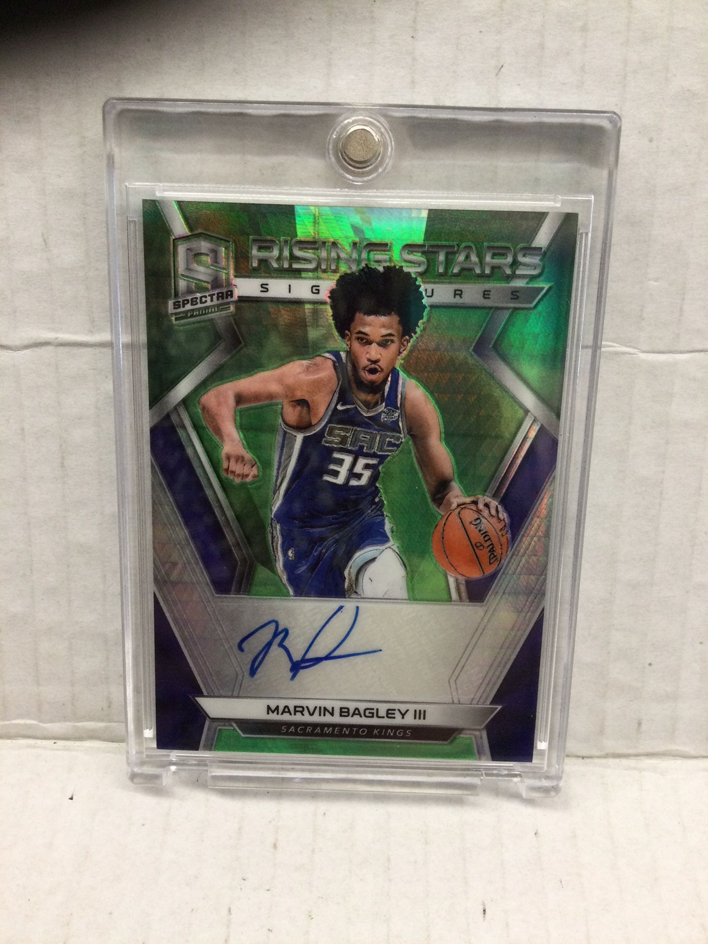 MARVIN BAGLEY III PANINI SPECTRA PRISM GREEN AUTOGRAPHED /49 2018-19 SPORTS TRADING CARD