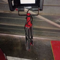 7000 Lumans Husky Tri Pod Light 