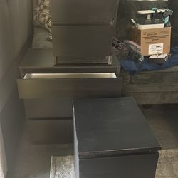 Set of 2 nightstands and one TV stand