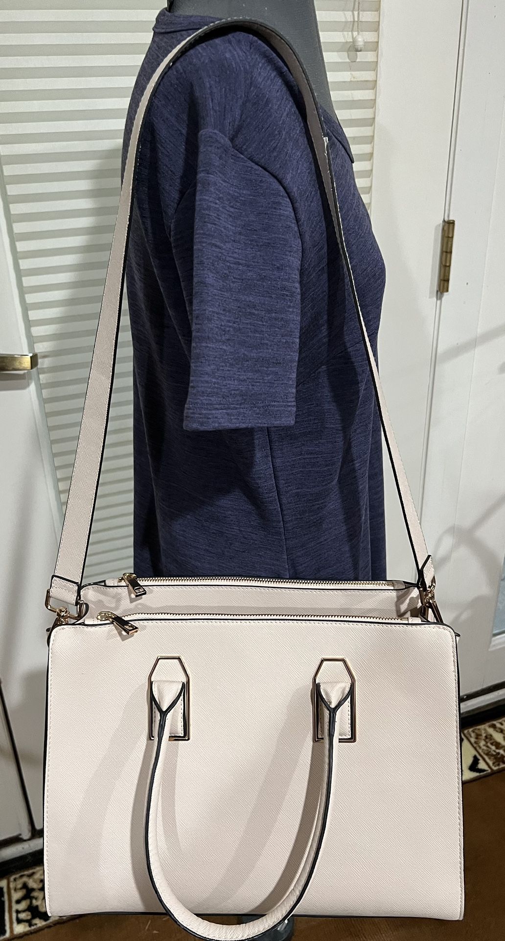 PRE-LOVED H&M LARGE SATCHEL BAG