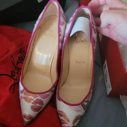 Christian Louboutin Paris