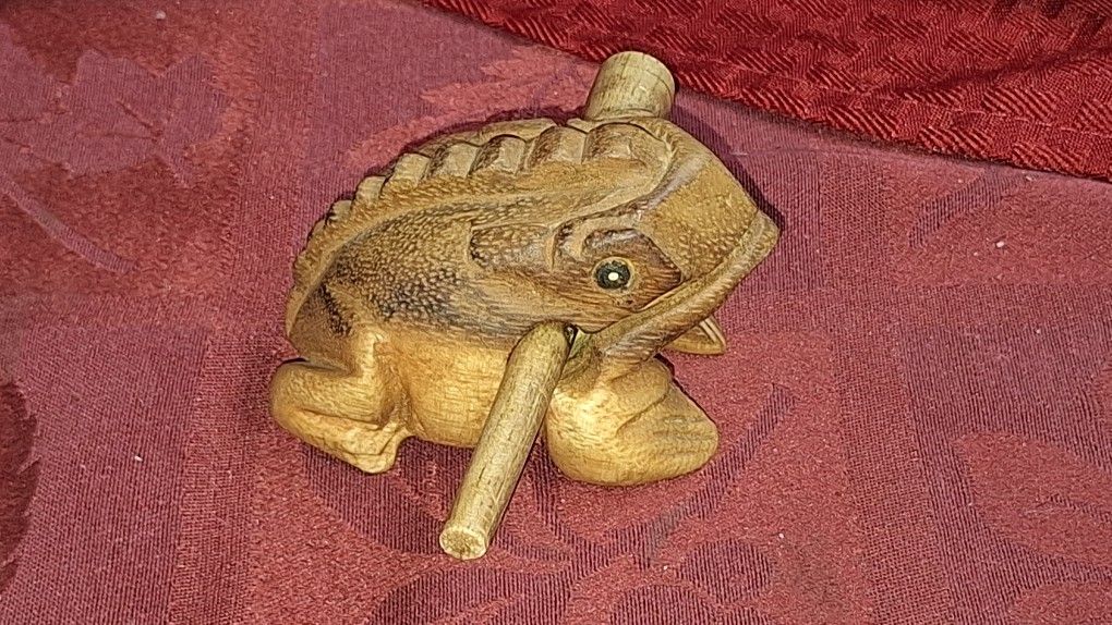 Guiro Rasp With Stick, Wooden Musical Instrument. G2D011