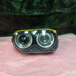 2015-19 Dodge Challenger Left Headlight Regular 