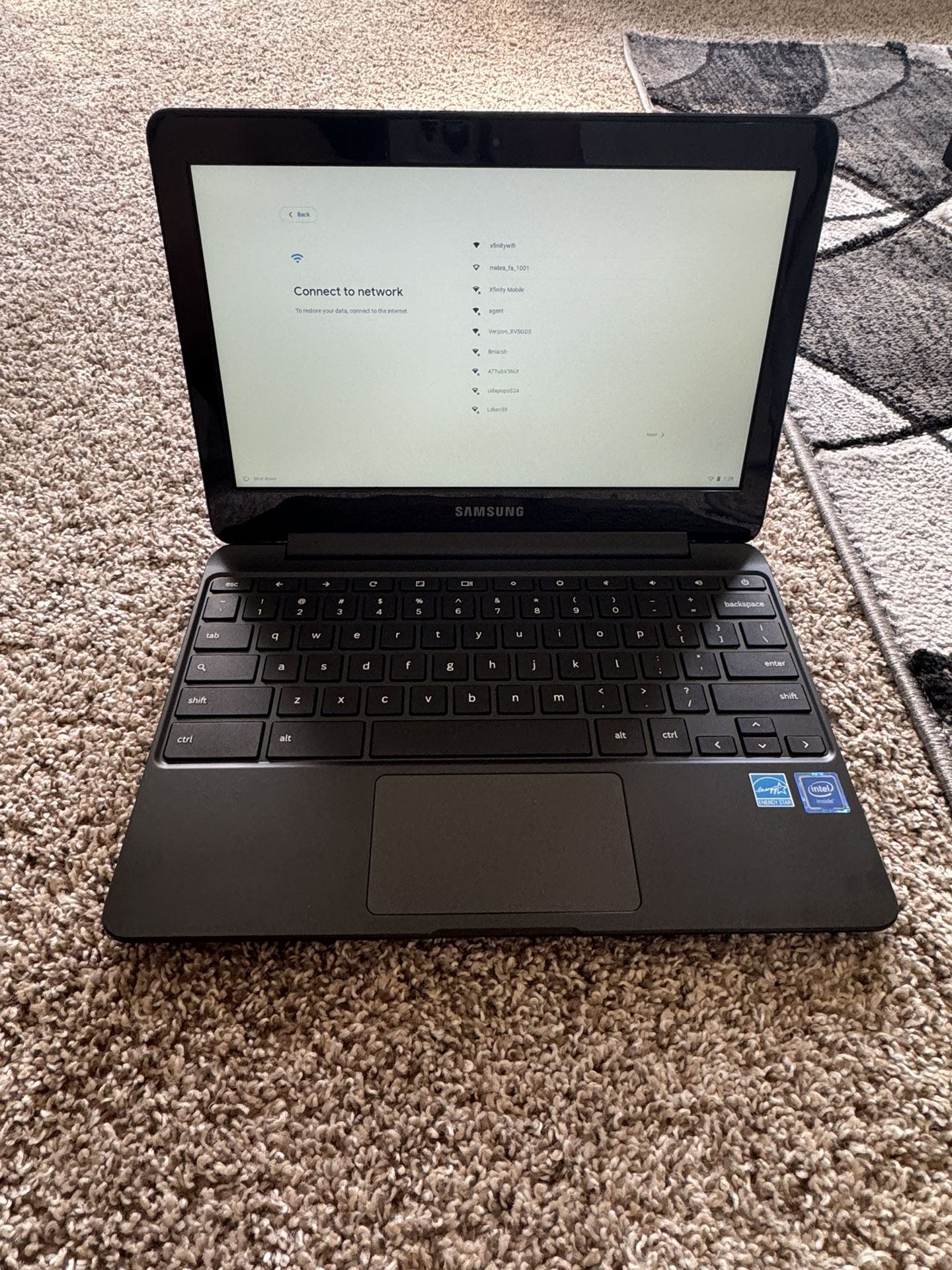SAMSUNG CHROMEBOOK