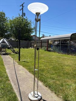 floor lamp