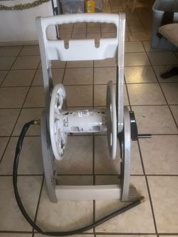 Suncast Hose reel 175 feet long