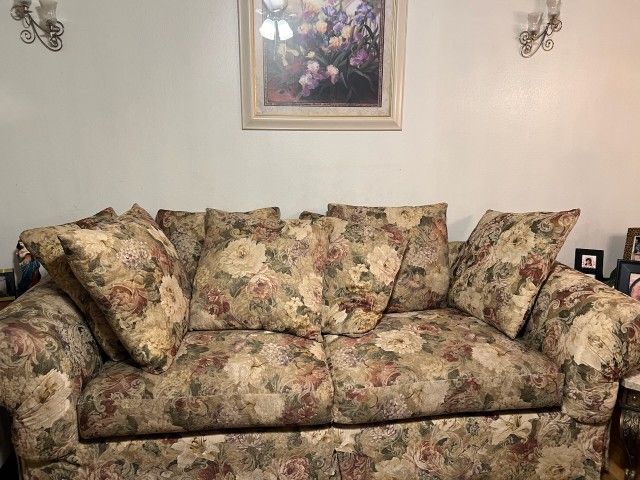 Fowler Big Couches Two