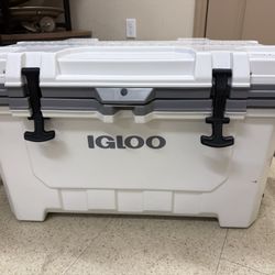 Igloo IMX 70 Qt Heavy‑Duty Cooler – White – Premium Ice Retention