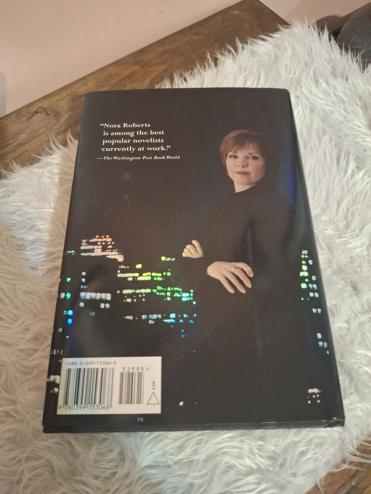 Nora Roberts Blue Smoke Hard Book