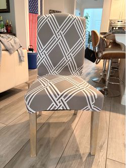 Dining room chair set