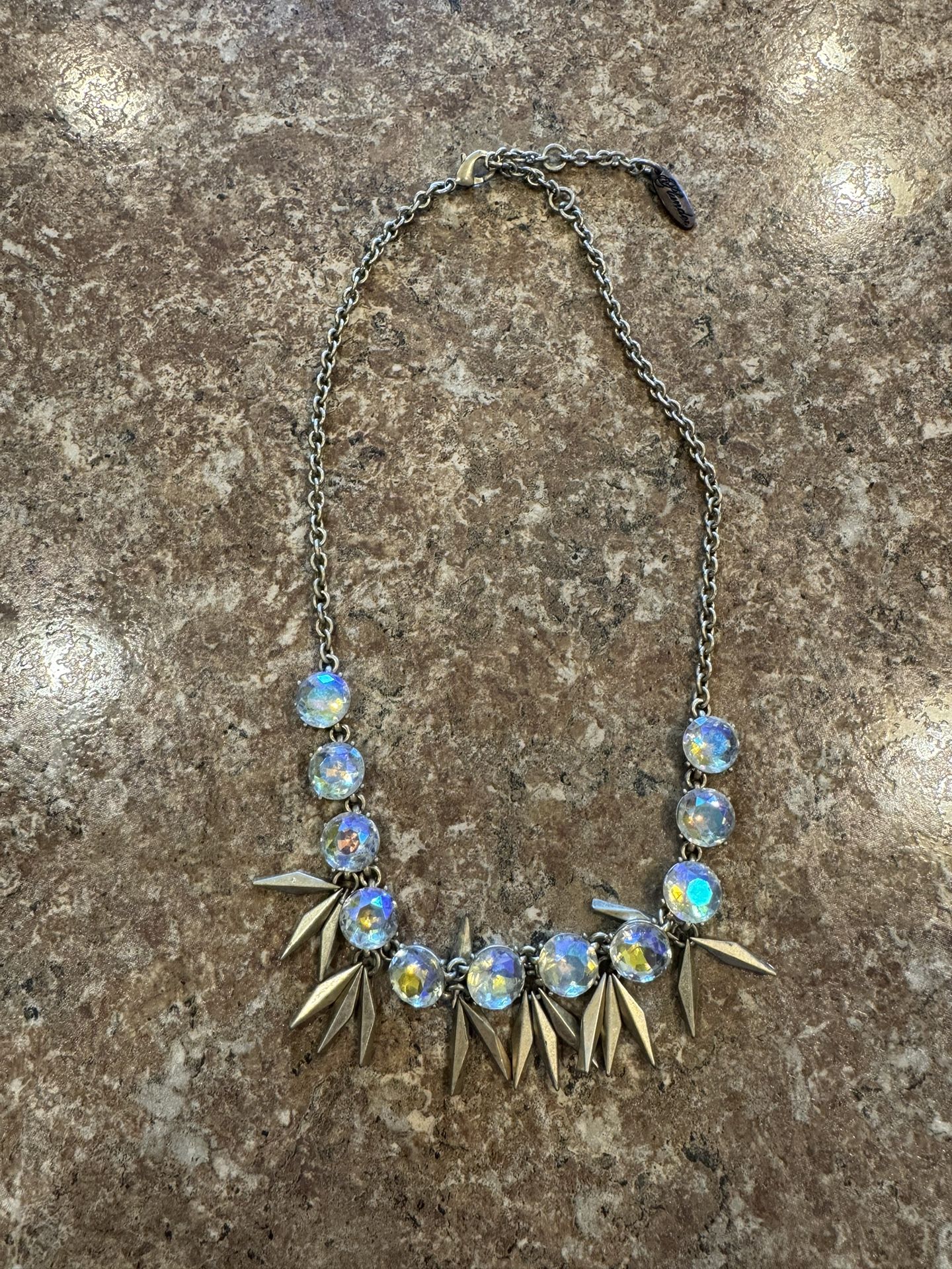 Woman’s Plunder Design, Beautiful Necklace Shipping Available