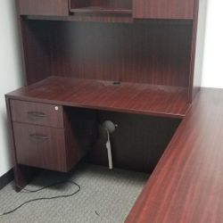 Office furniture,  L shaped desks with lock