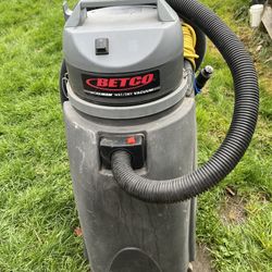 Wet/Dry Vacuum Commercial Quality 
