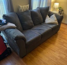 Couch w/ ottoman