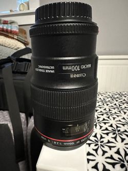 Canon Macro Lens