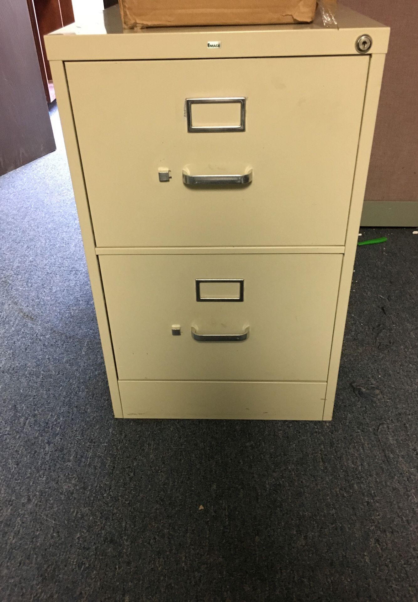 Filing cabinet in great condition