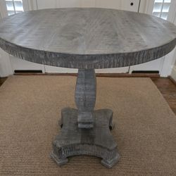 Wood Round Accent Table, Like New