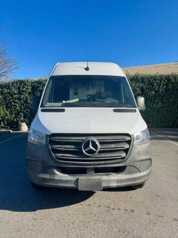 2020 Mercedes-Benz Sprinter 2500 Cargo