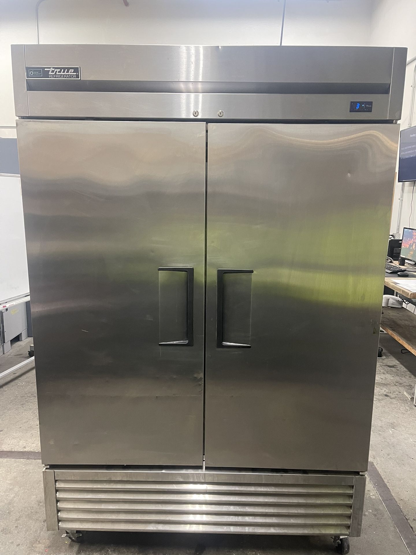 True Reach-In Solid Swing Door Refrigerator 