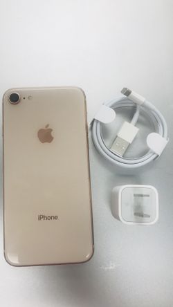 Factory unlocked apple iphone 8, store warranty